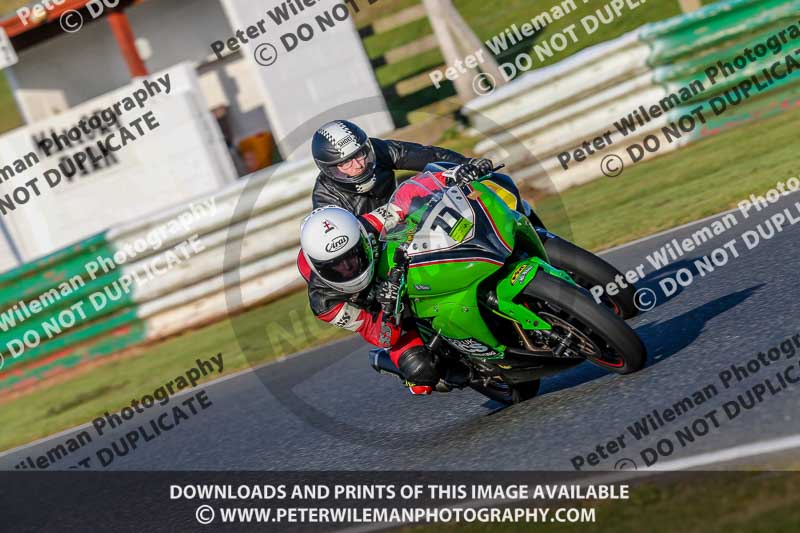 PJM Wedding Photography;enduro digital images;event digital images;eventdigitalimages;mallory park;mallory park photographs;mallory park trackday;mallory park trackday photographs;no limits trackdays;peter wileman photography;racing digital images;trackday digital images;trackday photos